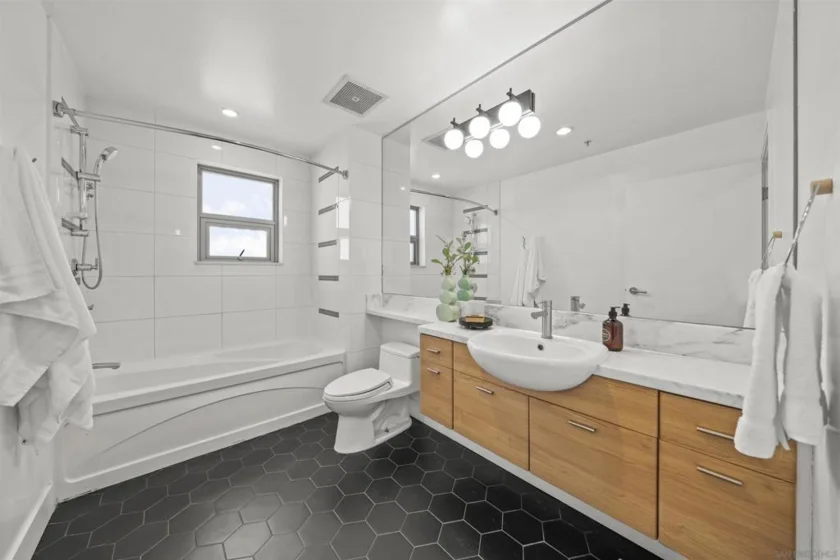 575 6th Avenue #804 photo 12