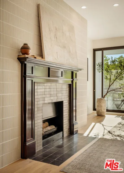 10551 Wilshire Boulevard #403 photo 24