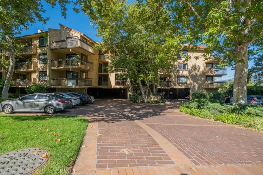 3481 Stancrest Drive #218 photo 1