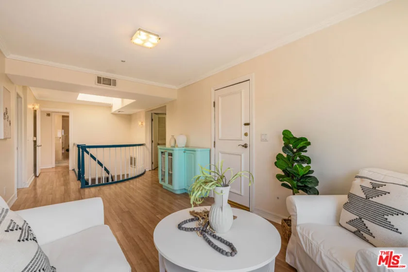 1645 Malcolm Avenue #302 photo 16