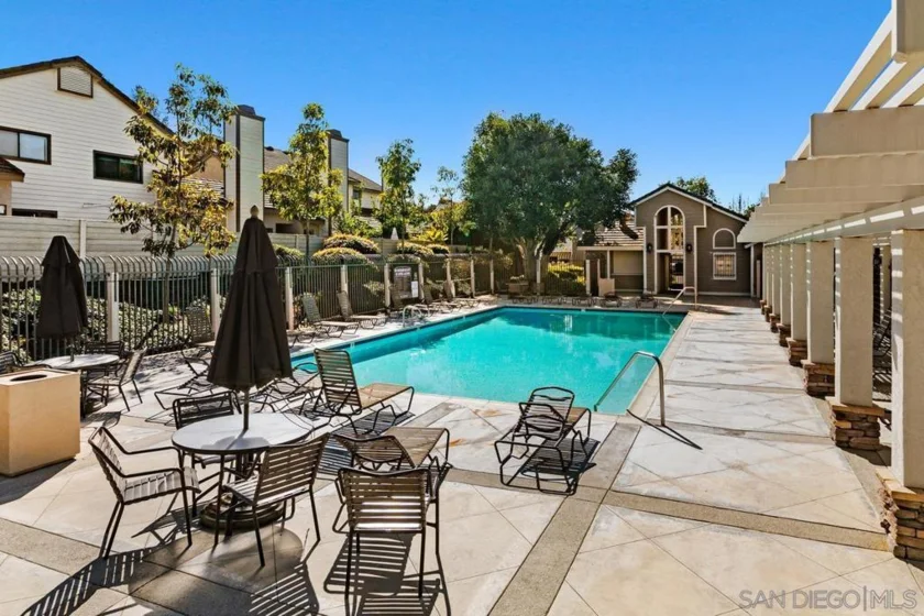 24455 Sutton Lane photo 34