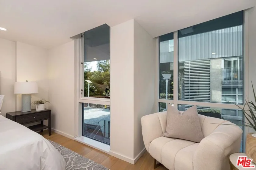 1705 Ocean Avenue ##107 photo 28