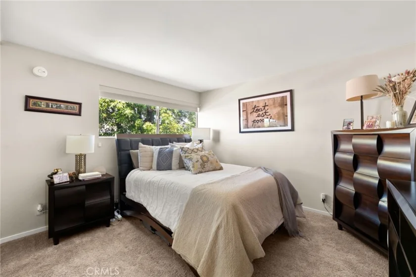 4950 Louise #304 photo 14