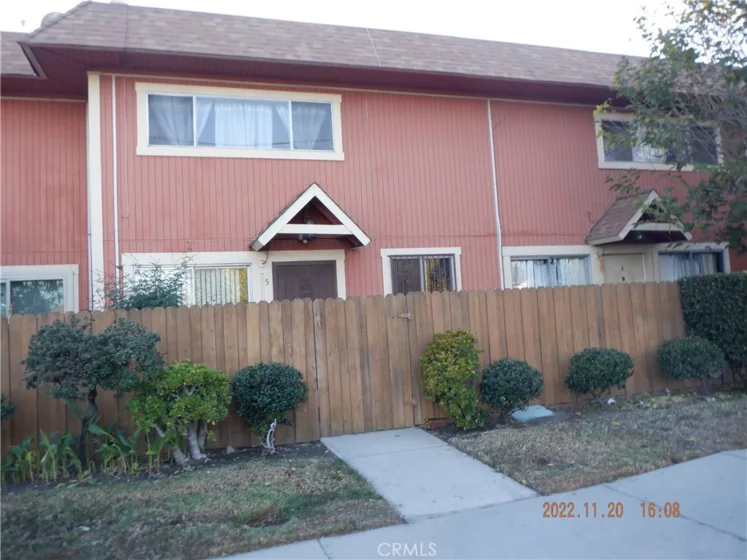 14265 Terra Bella Street #5 photo 1