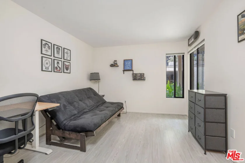 1942 Grace Avenue #217 photo 8