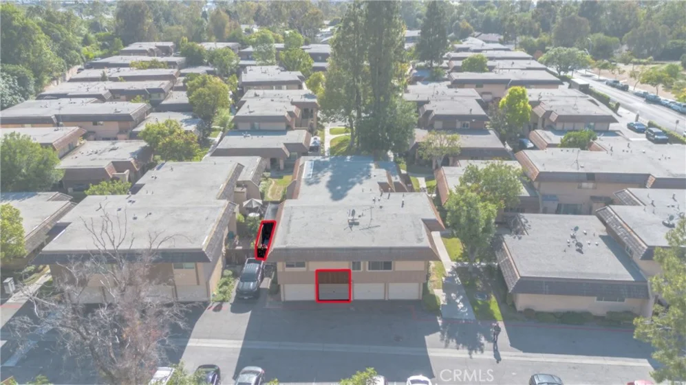1008 Las Lomas Unit C photo 21