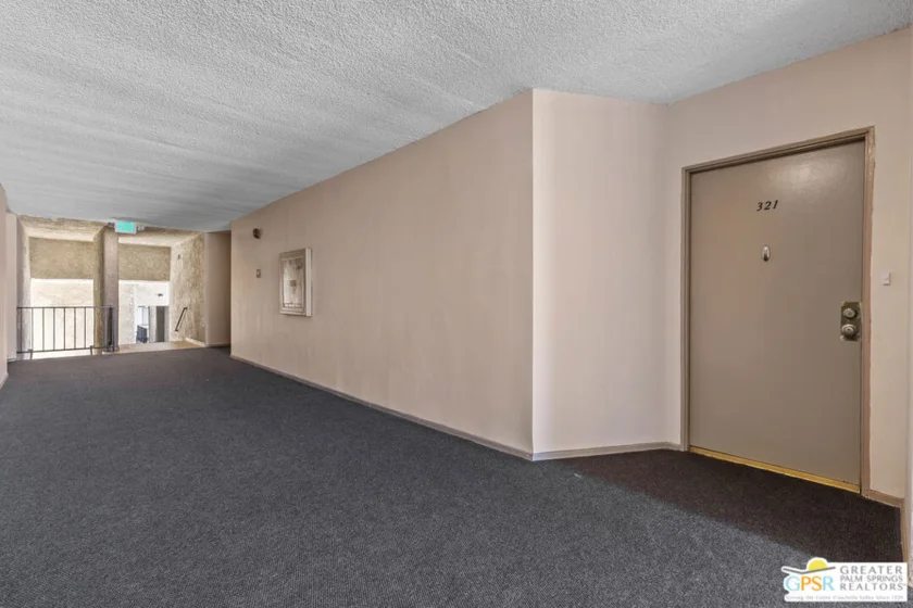 1401 Valley View Road #321 photo 28
