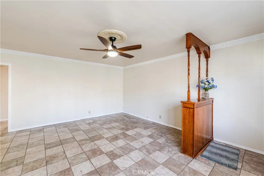 100 Cerritos Avenue #7 photo 21