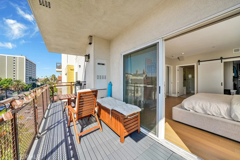 2939 Leeward Avenue #516 photo 17