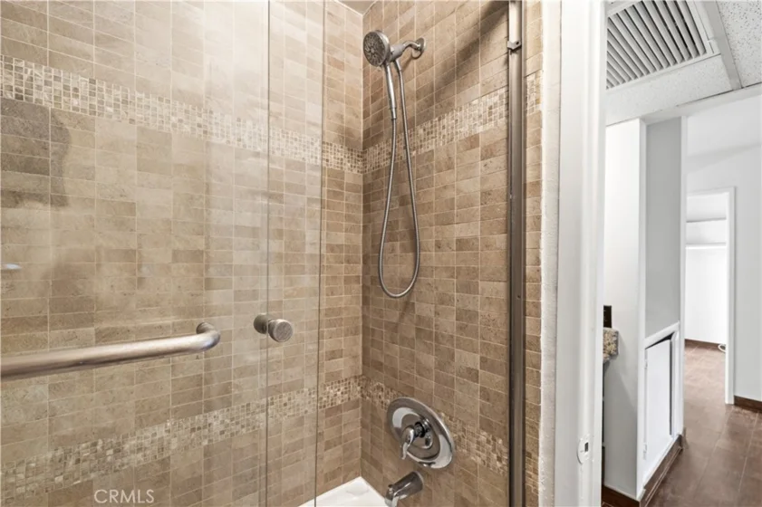 7320 Lennox Avenue #D8 photo 33