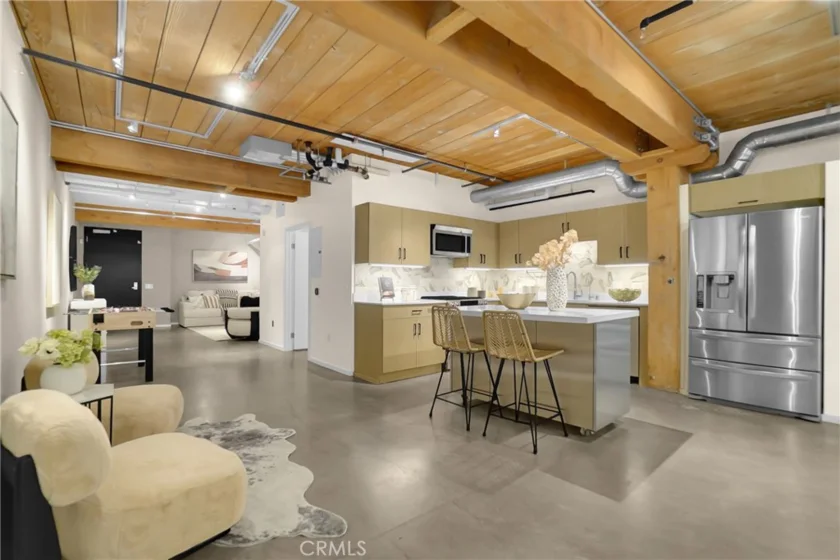 530 S Hewitt Street #146 photo 53