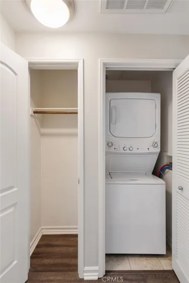 629 Traction Avenue #312 photo 3