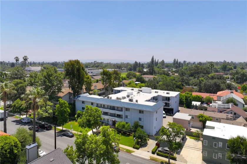 972 E California #207 photo 32