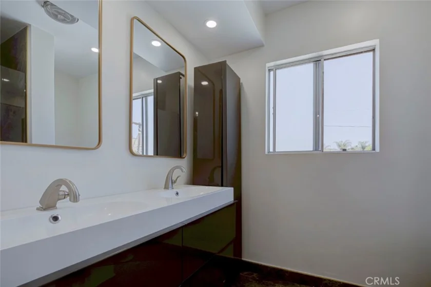 4487 Colbath #309 photo 13