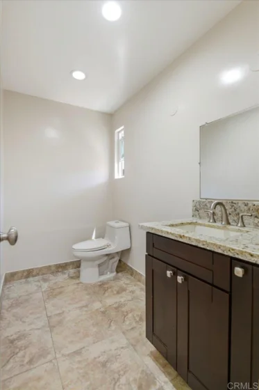 559 Oakdale Lane #C photo 23
