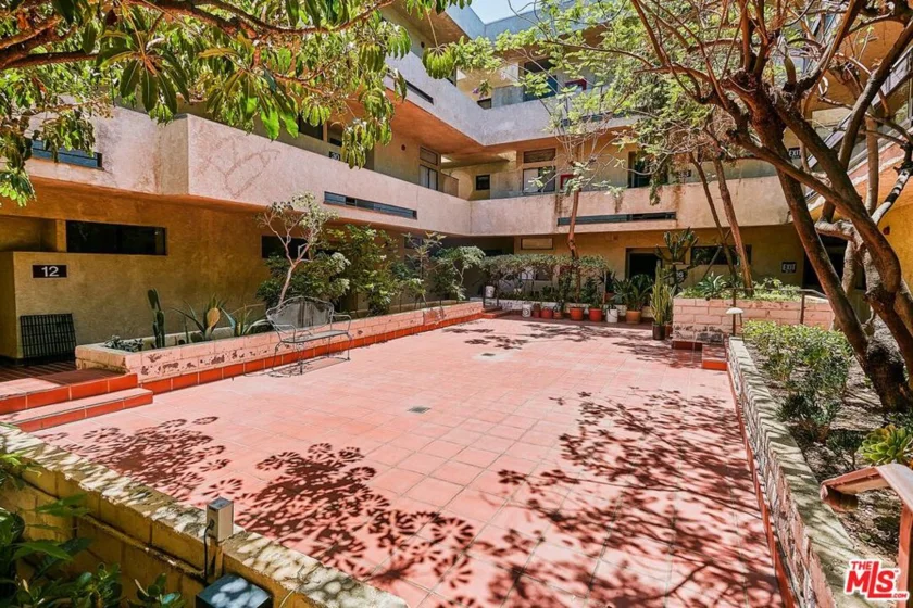 729 S Hobart Boulevard #40 photo 26