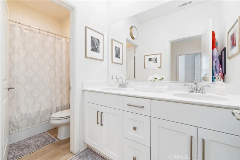 4044 Summer Way photo 22