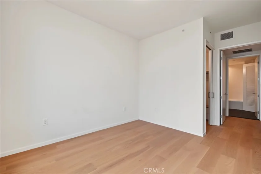 889 Francisco Street #2910 photo 10