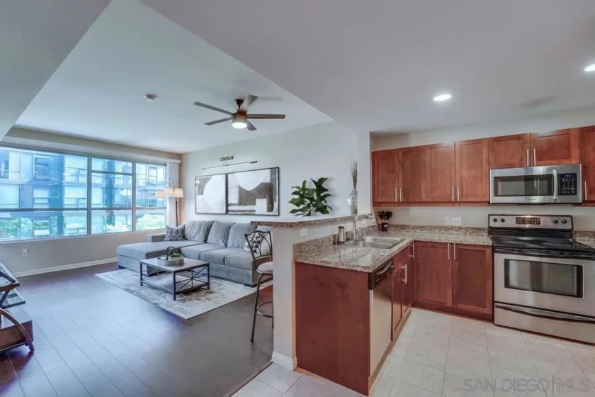 253 10th Avenue #433 photo 1