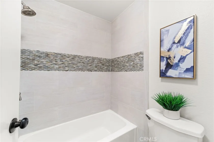 2774 Pine Creek Circle photo 25