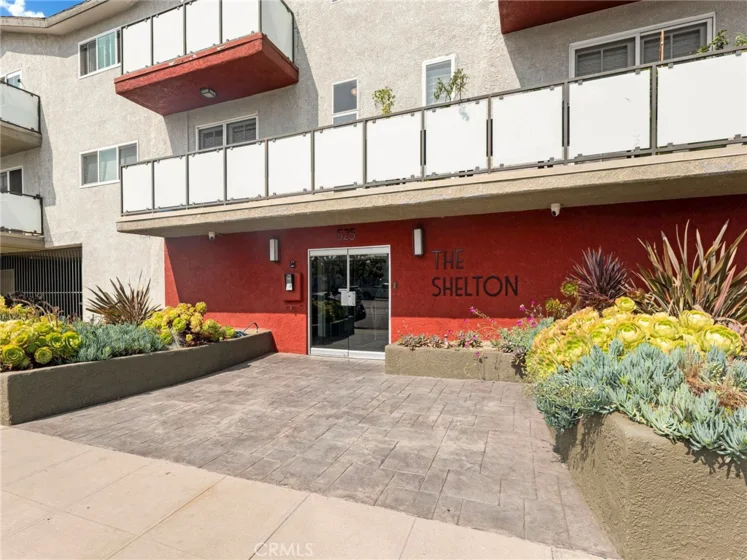 525 S Shelton Street #205 photo 2
