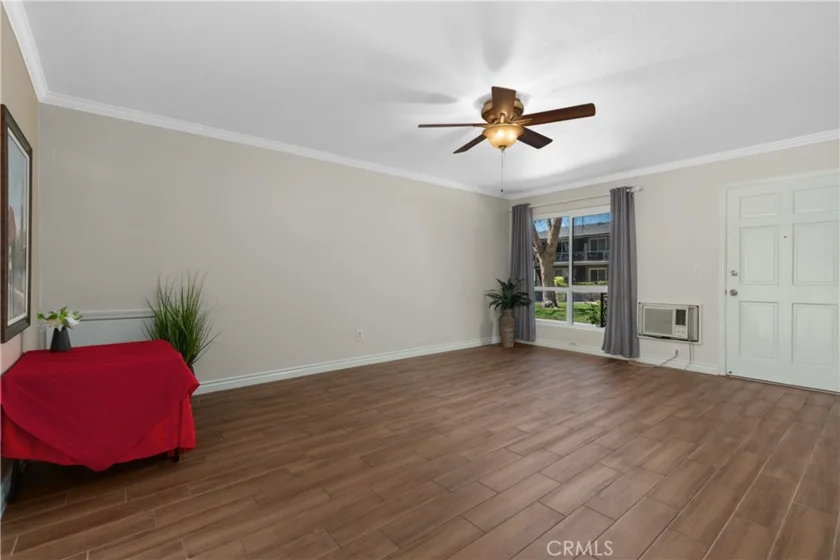 660 S Glassell Street #45 photo 4