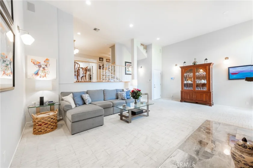 5229 Balboa Boulevard #19 photo 1