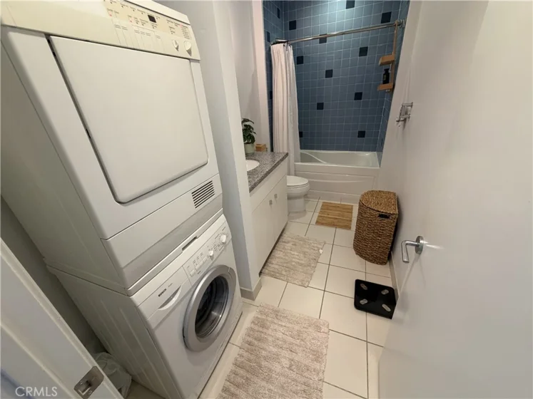 1100 Wilshire #2901 photo 38