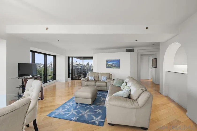100 Harbor Drive #906 photo 46