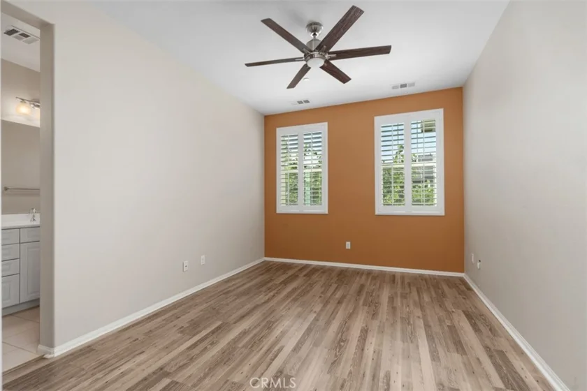 17028 Liberty Way photo 18