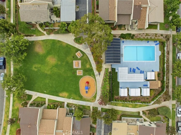 1304 Camelot Drive photo 47