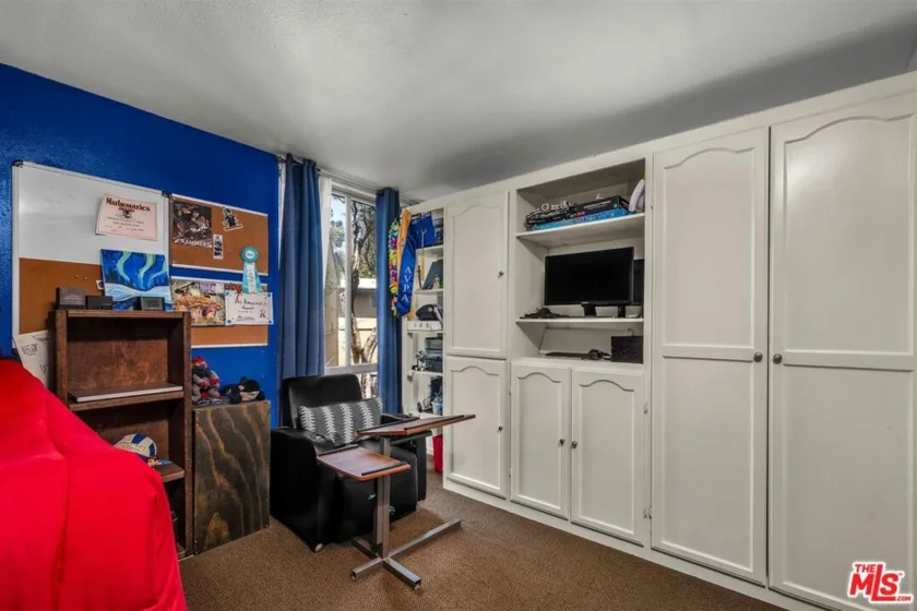 6305 Green Valley Circle #213 photo 18