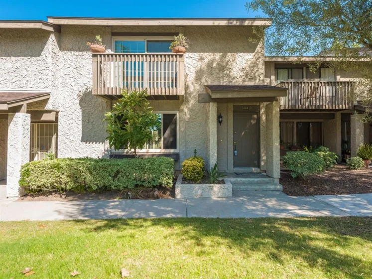 1444 Eagle Peak Court #D photo 1