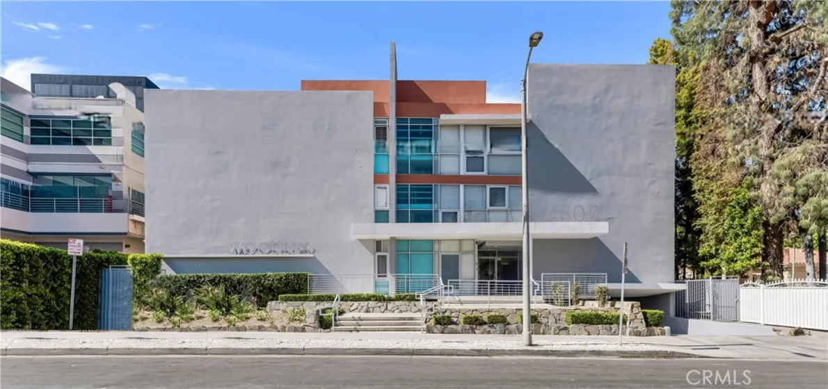 4807 Woodley Avenue #208 photo 1