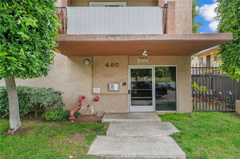 460 Golden Avenue #211 photo 7