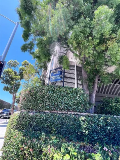 390 S Sepulveda Boulevard #208 photo 1