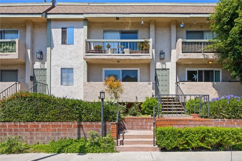 5055 Coldwater Canyon Avenue #105 photo 20