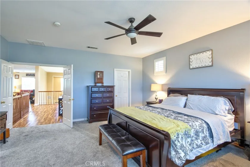 31880 Serrento photo 27