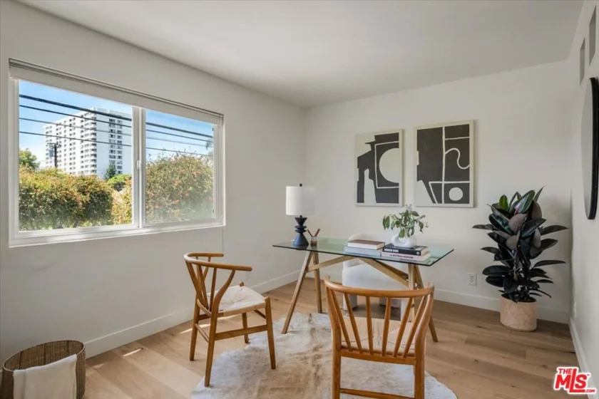 2721 2nd Street #101 photo 8