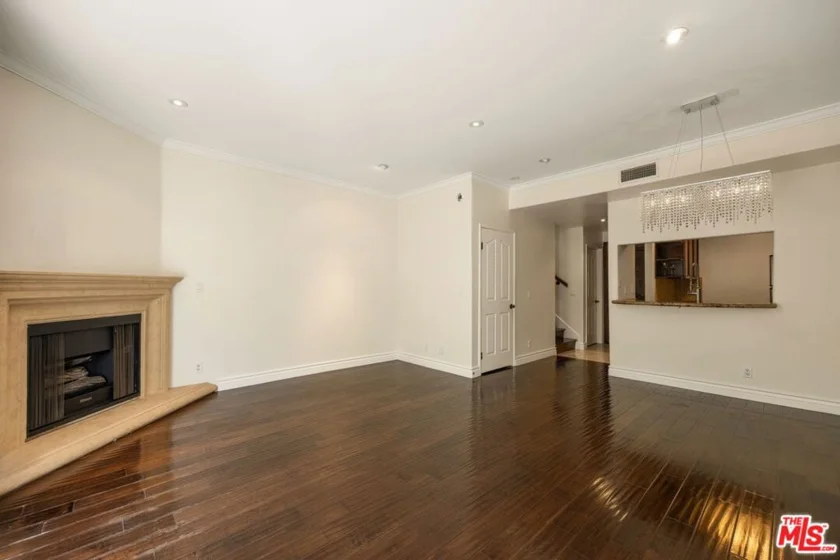 4128 Whitsett Avenue #107 photo 19