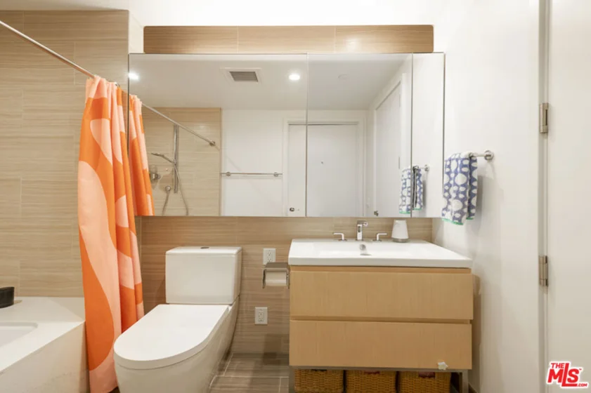 877 Francisco Street #919 photo 16