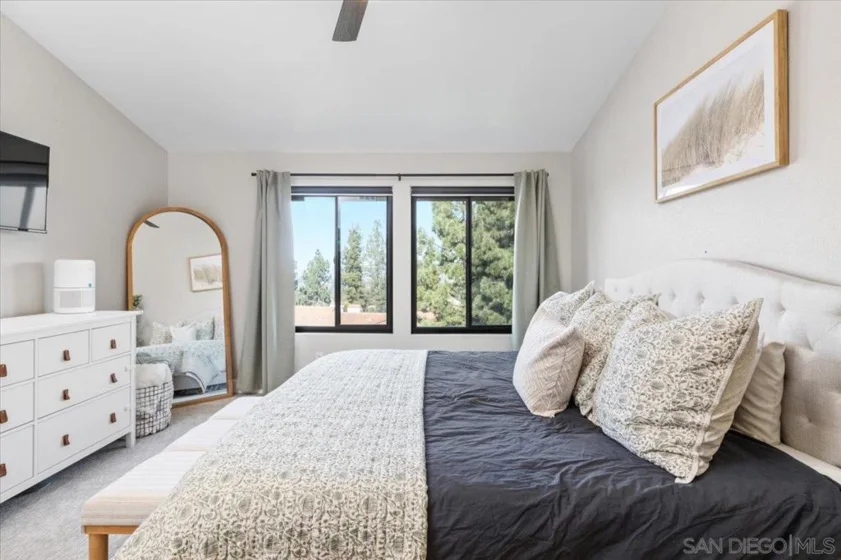 16266 Avenida Venusto #E photo 6