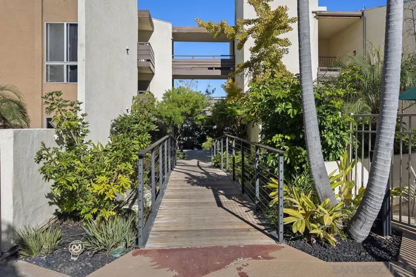 1615 S Hotel Circle #D103 photo 1