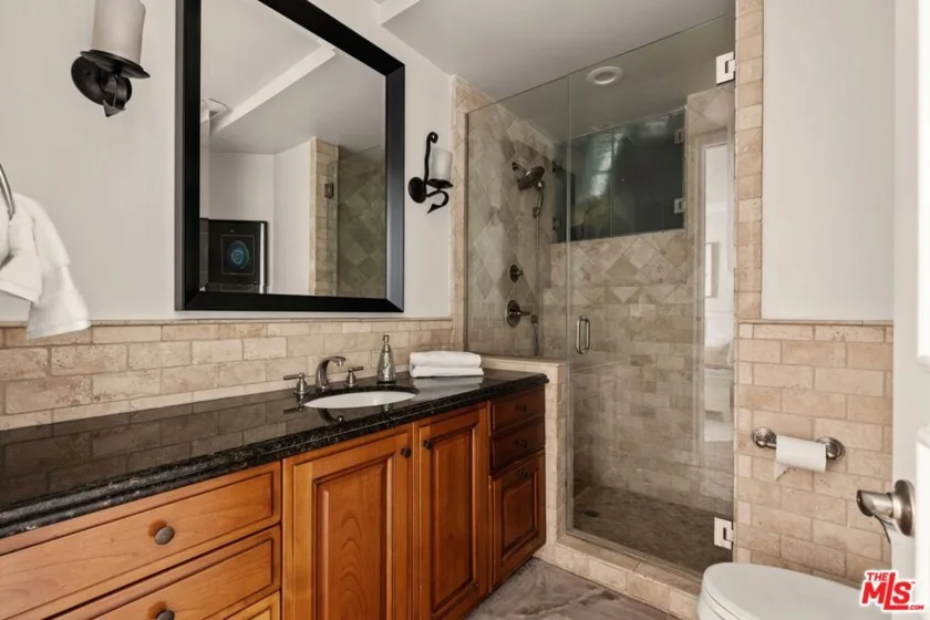 1610 Camden Avenue #101 photo 18