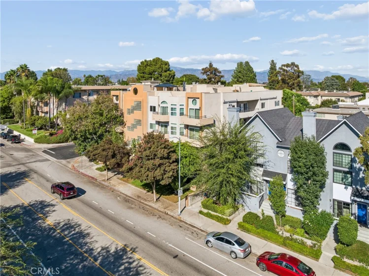 4230 Colfax #304 photo 26