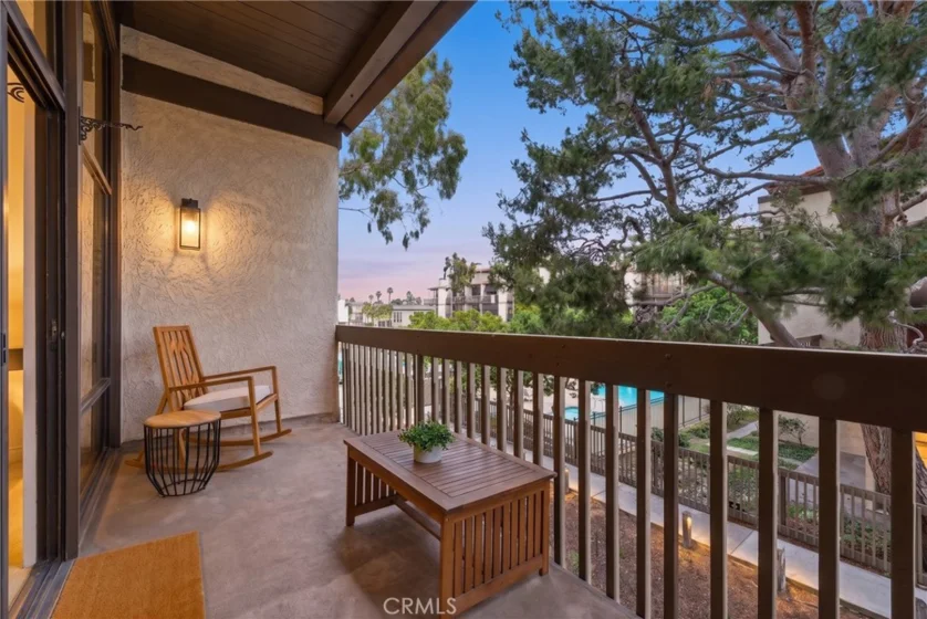 8208 N Marina Pacifica photo 19