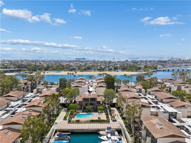 7303 N Marina Pacifica Drive photo 20