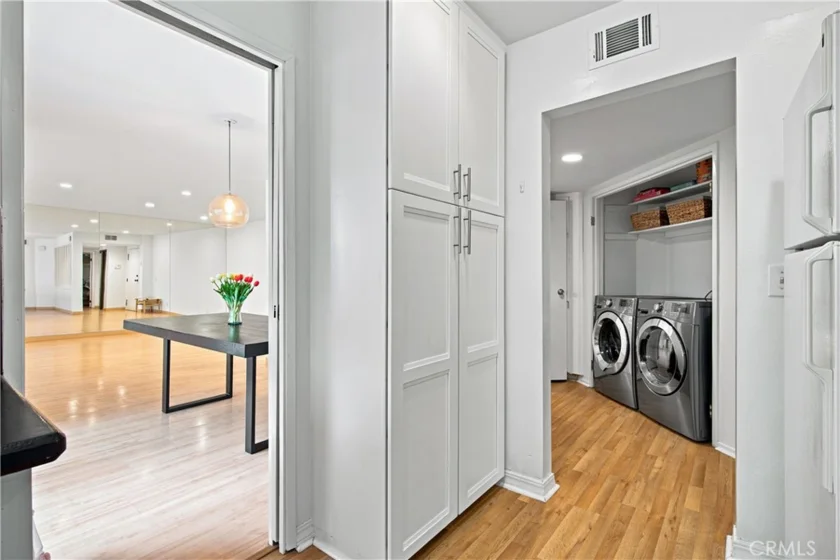 4675 Willis Avenue #105 photo 25