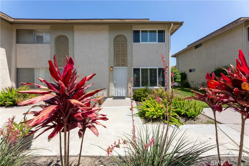 9707 Bickley Drive #6 photo 1