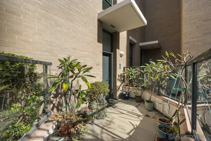 325 7th Avenue #211 photo 51